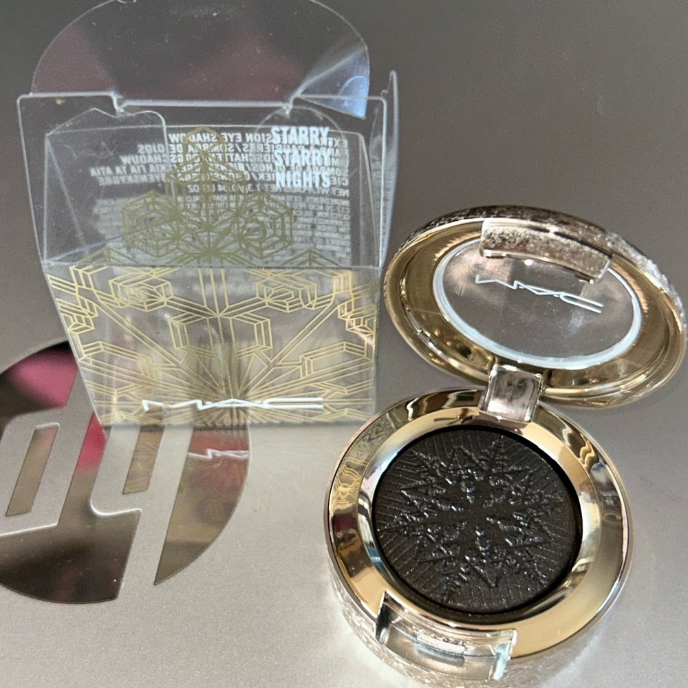 COPY - MAC~Snow Ball~ STARRY, STARRY NIGHT  Extra Dimension Eyeshadow